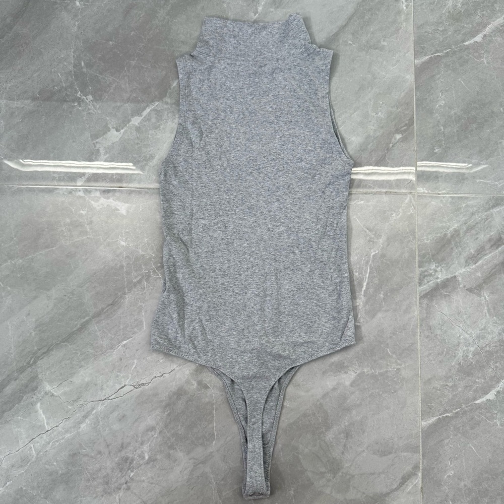 Women’s Calvin Klein Jeans Mock Neck Sleeveless Bodysuit Basic Base Layer XS - Picture 8 of 14